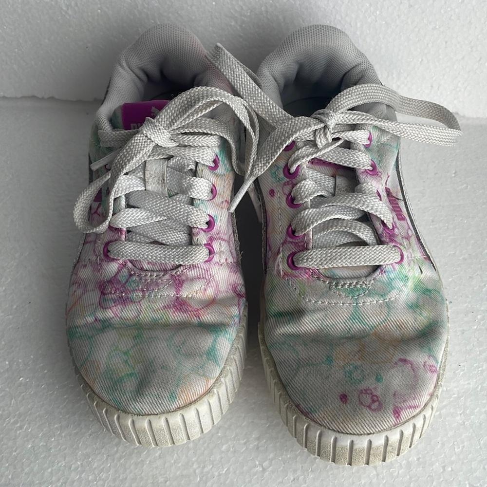 Puma Carina sneakers lace up non-marking pink white tennis shoes girls size 12.5